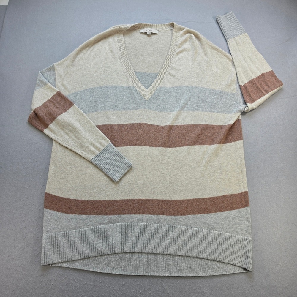 Loft Oversized Knit Sweater M Beige Rose Grey V-Neck Slouchy Soft Girl Coquette